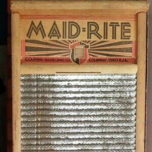 Vintage Made-Rite Standard Family Size Washboard No. 2072 Columbus Washboard Co.